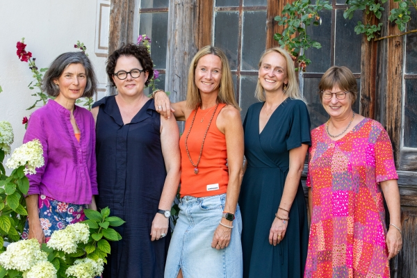 Portraits-Team35 (2).jpg