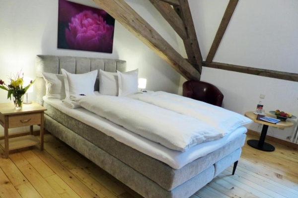 665377551_Zimmer neu Maierhof