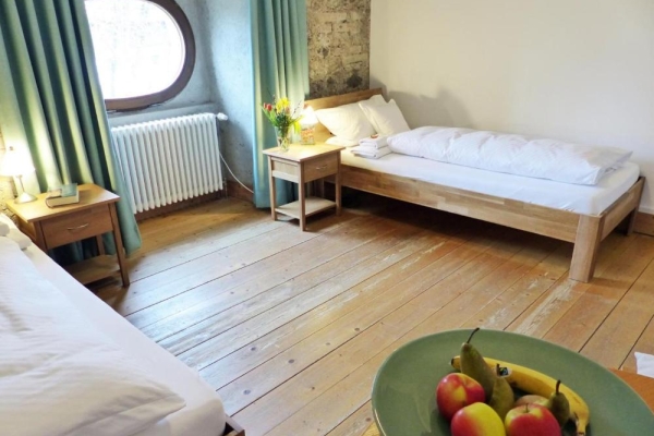 665377551_Zimmer neu Maierhof_1