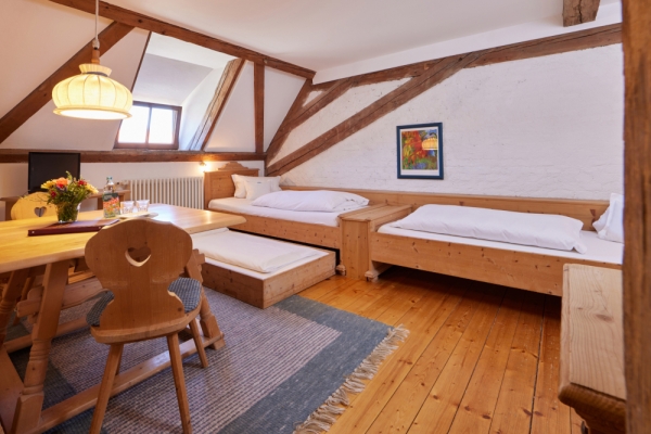 zuk-doppelzimmer1-h